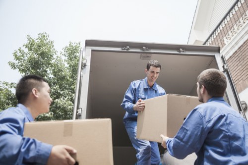 Selecting the right removal truck size for a central London move